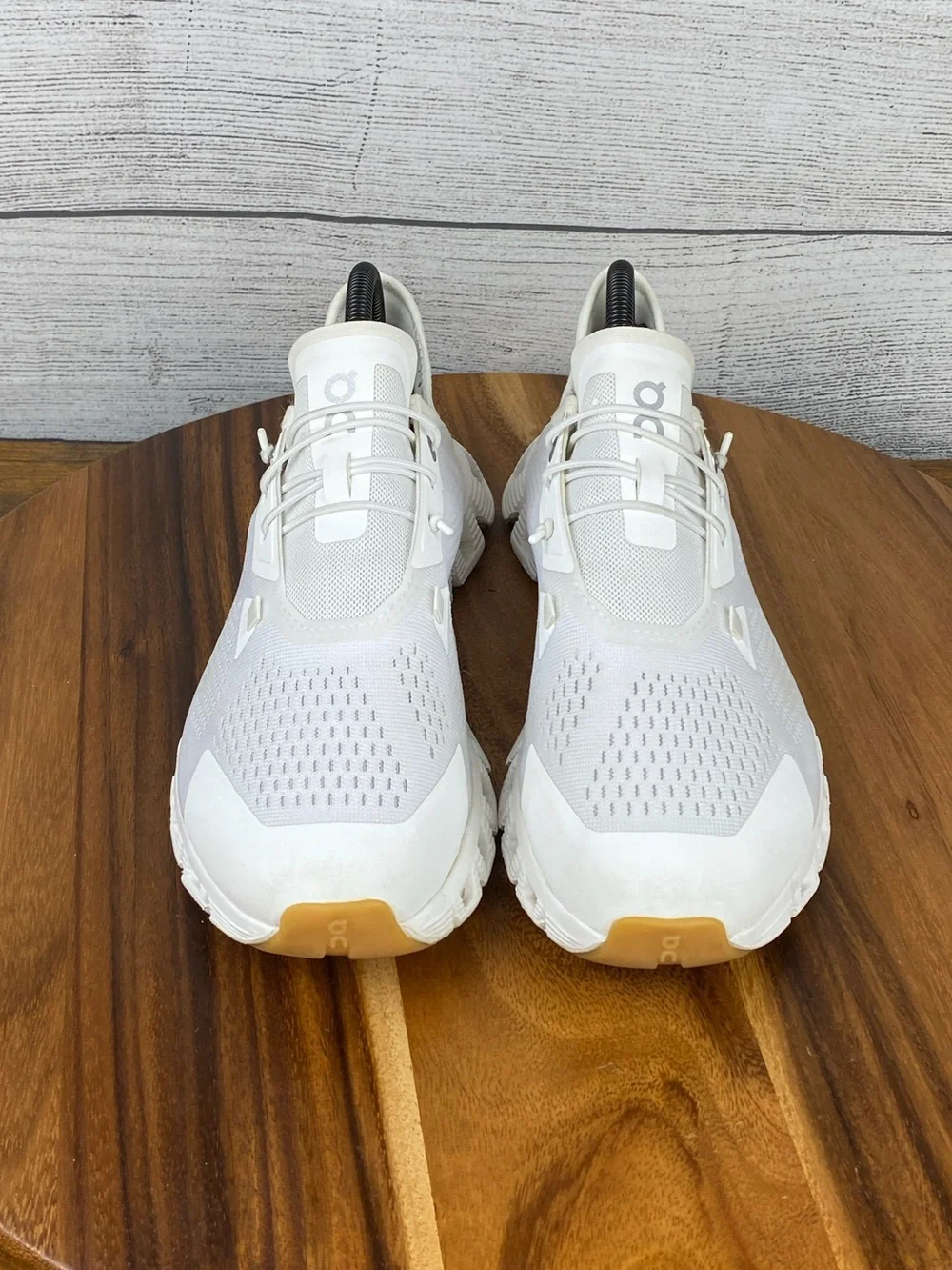 ON Running Cloud 5 Coast All White Slip On Lifestyle Shoe Women’s Sneaker Size 9
